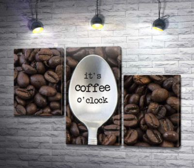 Модульная картина "Кофейная ложка с надписью: "it's coffee o'clock""