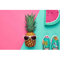 Розово-бирюзовое летнее настроение ананаса в очках