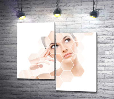 Модульна картина "Портрет молодої дівчини в мозаїці сот"
