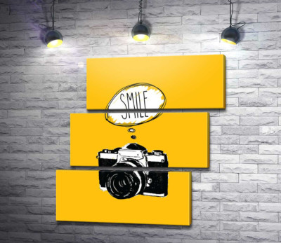 Фотокамера і напис:"Smile"