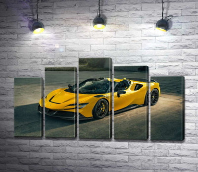 Золотий кабріолет Ferrari Sf90 Spider