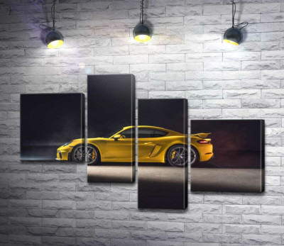 Модульна картина "Золотий автомобіль Porsche 718 Cayman"