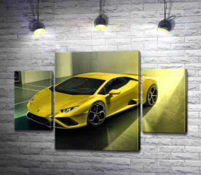 Модульная картина "Золотой автомобиль Lamborghini Huracan"