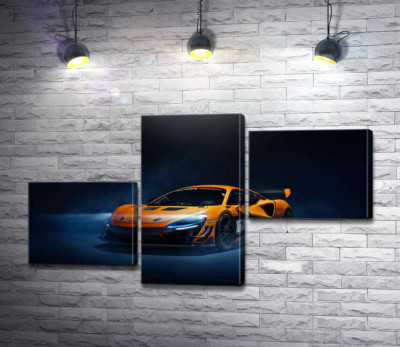 Модульная картина "Золотой автомобиль McLaren Artura в дымке"