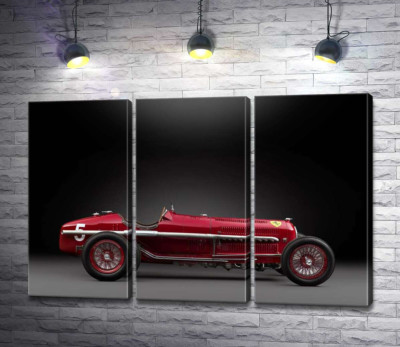 Модульна картина "Вінтажний червоний автомобіль Alfa Romeo P3"