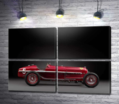 Модульна картина "Вінтажний червоний автомобіль Alfa Romeo P3"