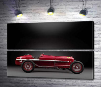 Модульная картина "Винтажный красный автомобиль Alfa Romeo P3"