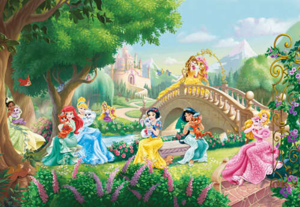 Сказочные принцессы Диснея с домашними животными