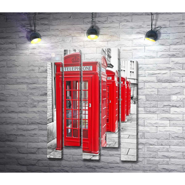 Червоні телефонні будки Лондона
