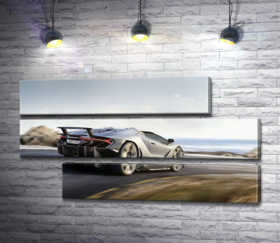 Модульна картина "Сріблястий автомобіль Lamborghini Centenario мчить по дорозі"