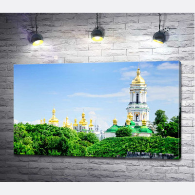 Золотые купола Киево-Печерской лавры