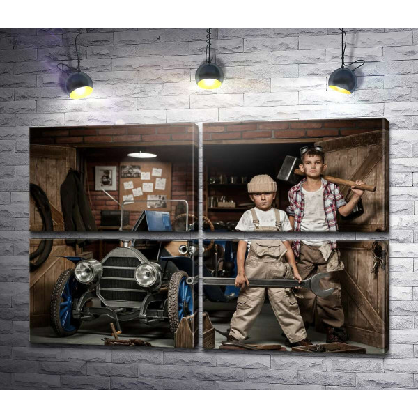Мальчишки в роли автомастеров в гараже