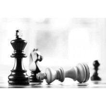 Шахові фігури: перемога чорних над білими