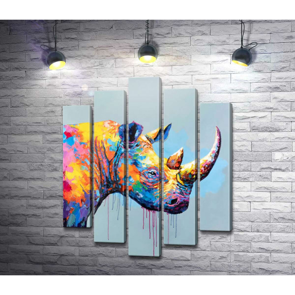 Разноцветный носорог в стиле поп-арт