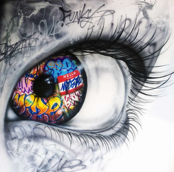 Чорно-біле око з яскравим графіті