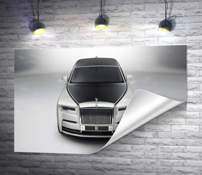 Стильний чорно-білий Rolls Royce