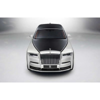Стильный черно-белый Rolls Royce