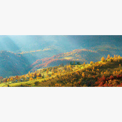 Осенний пейзаж горной деревушки