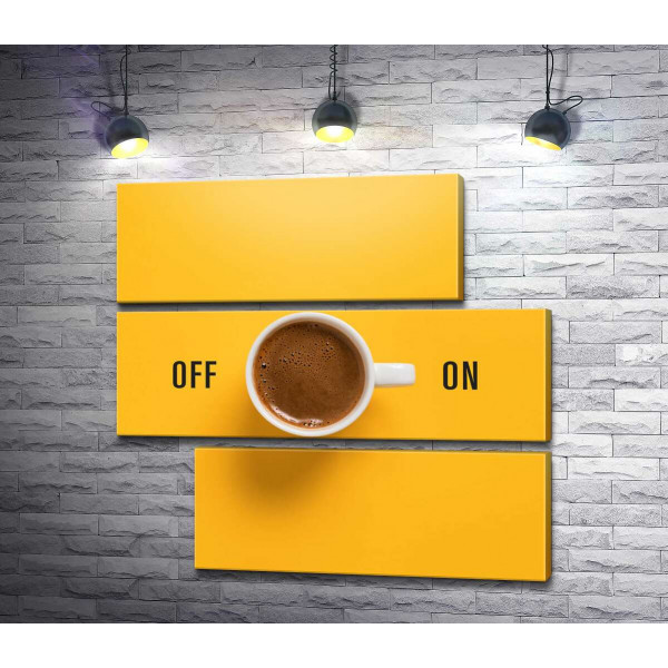 Чашка кави та напис "On - Off"
