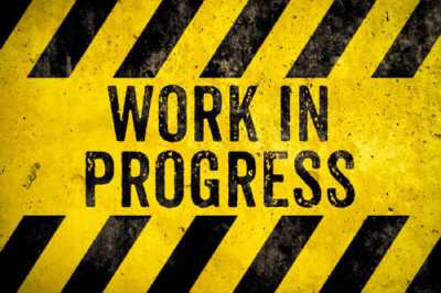 Вывеска "Work in progress"