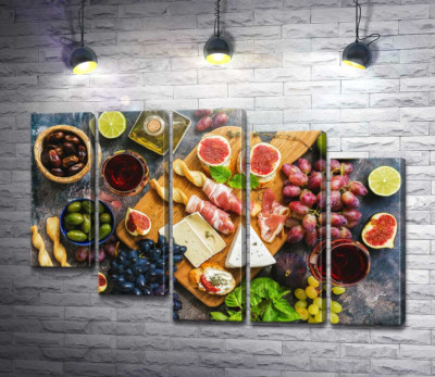 Модульна картина "Іспанський натюрморт: хамон, оливки, виноград, інжир"