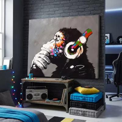 DJ Обезьяна (DJ Monkey)