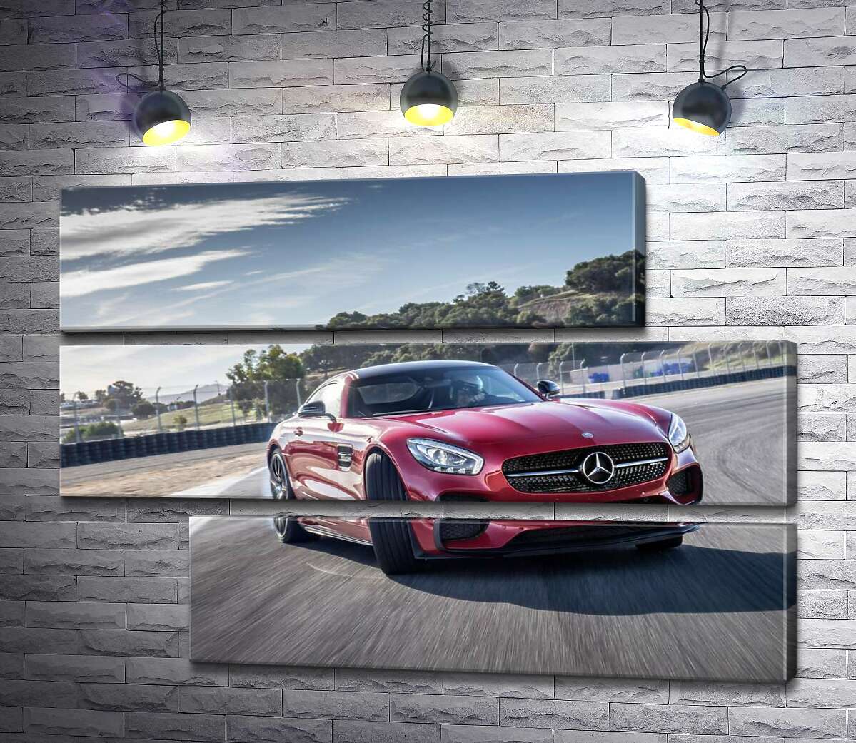 модульна картина Червоний автомобіль Мерседес (Mercedes) підкорює гоночну трасу (Модуль №16)