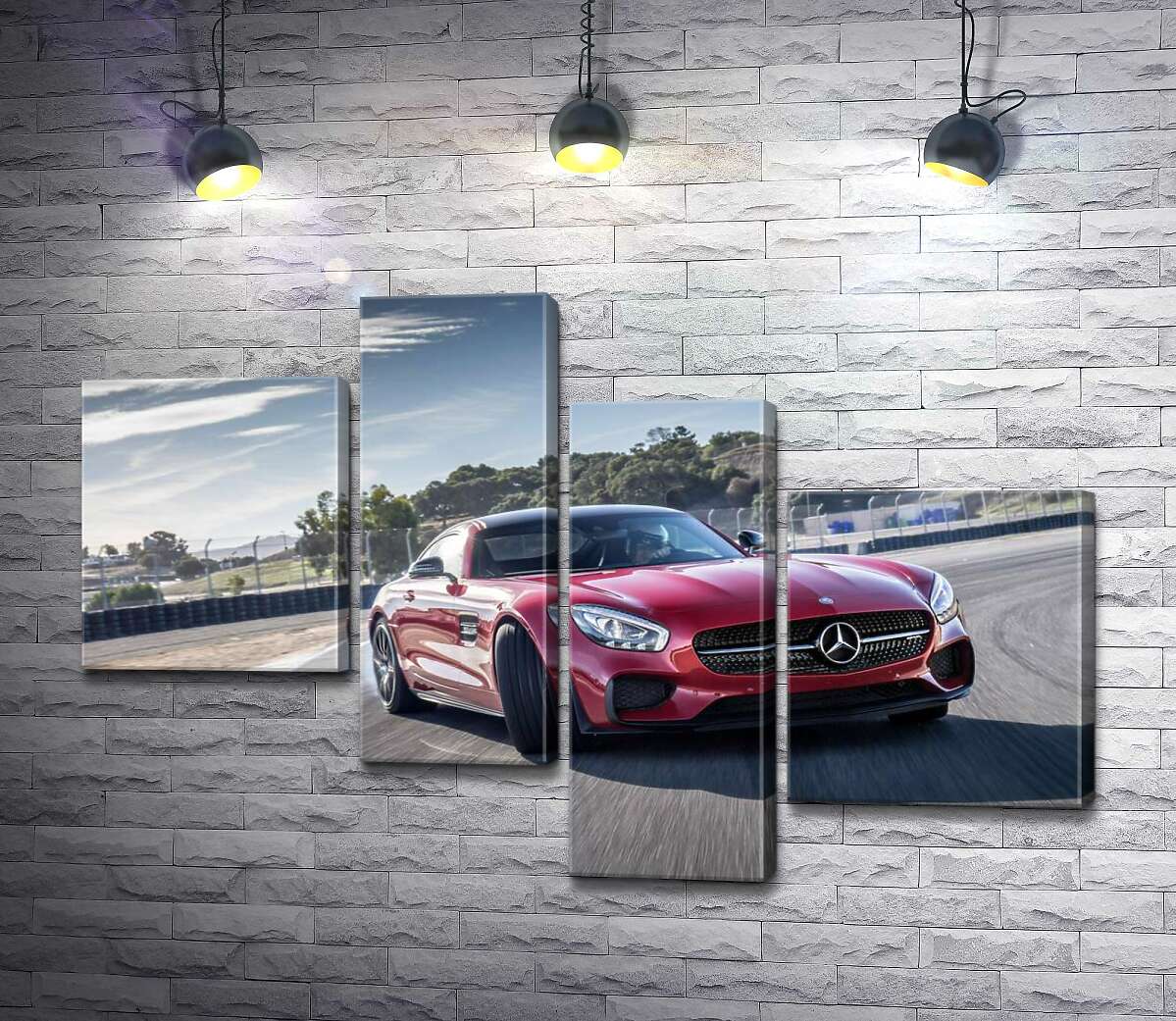 модульна картина Червоний автомобіль Мерседес (Mercedes) підкорює гоночну трасу (Модуль №21)