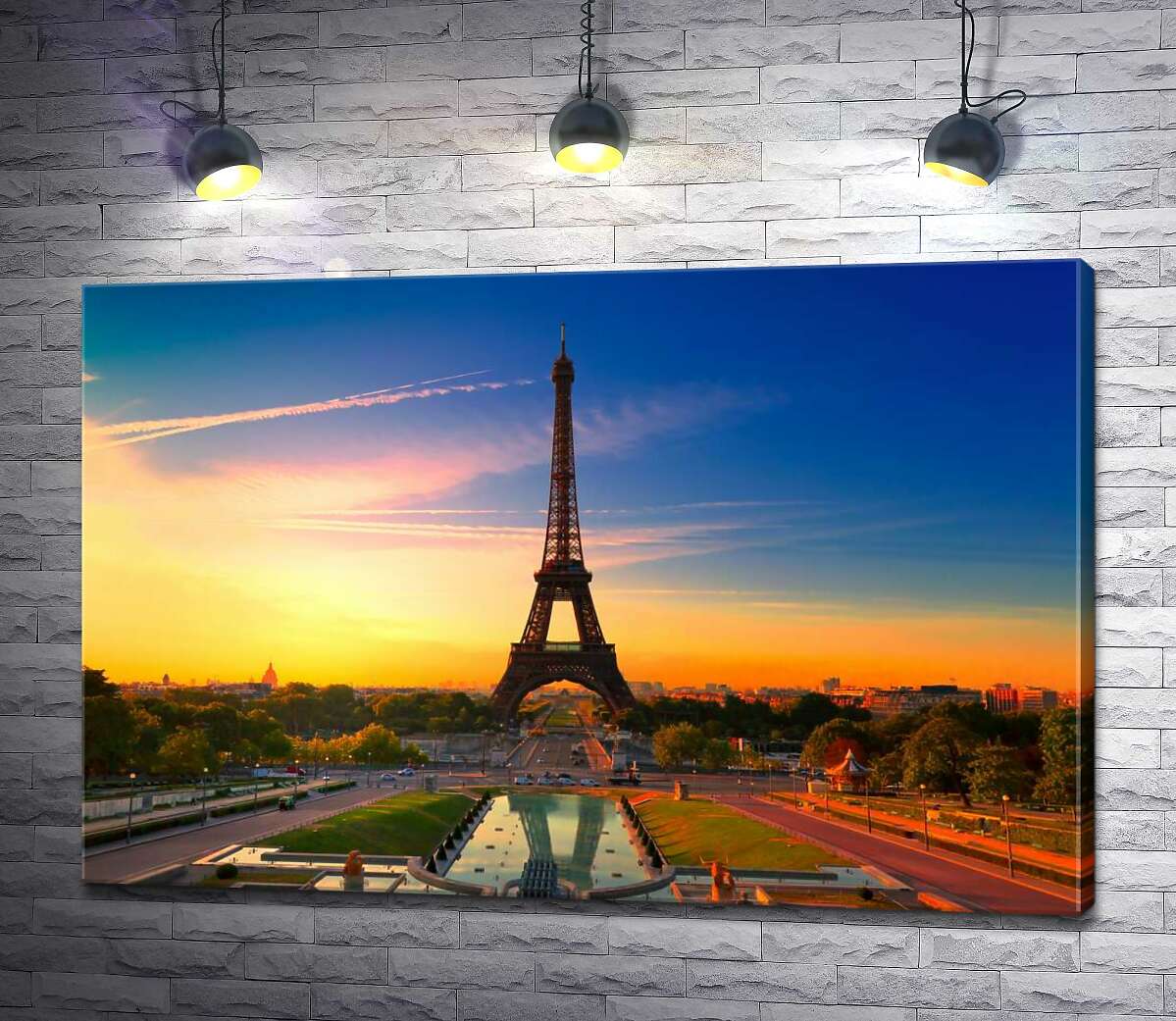 картина Утро поднимает лучи на Эйфелеву башню (Eiffel Tower)