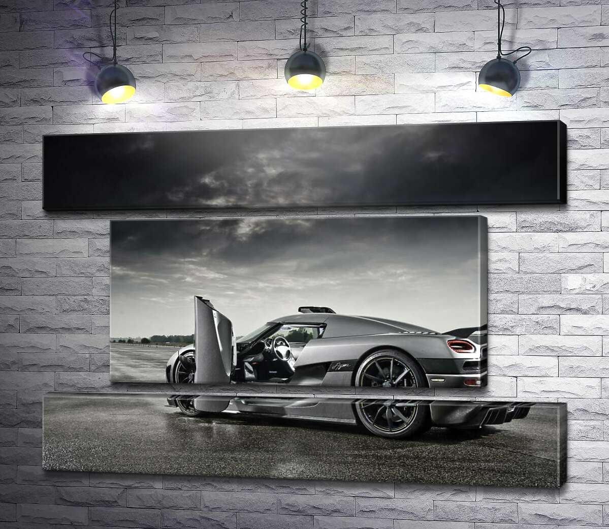 модульная картина Шведский гиперкар Koenigsegg Agera под переливами грозовых облаков (Модуль №18)