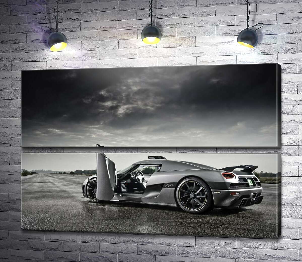 модульна картина Шведський гіперкар Koenigsegg Agera під переливами грозових хмар (Модуль №7)