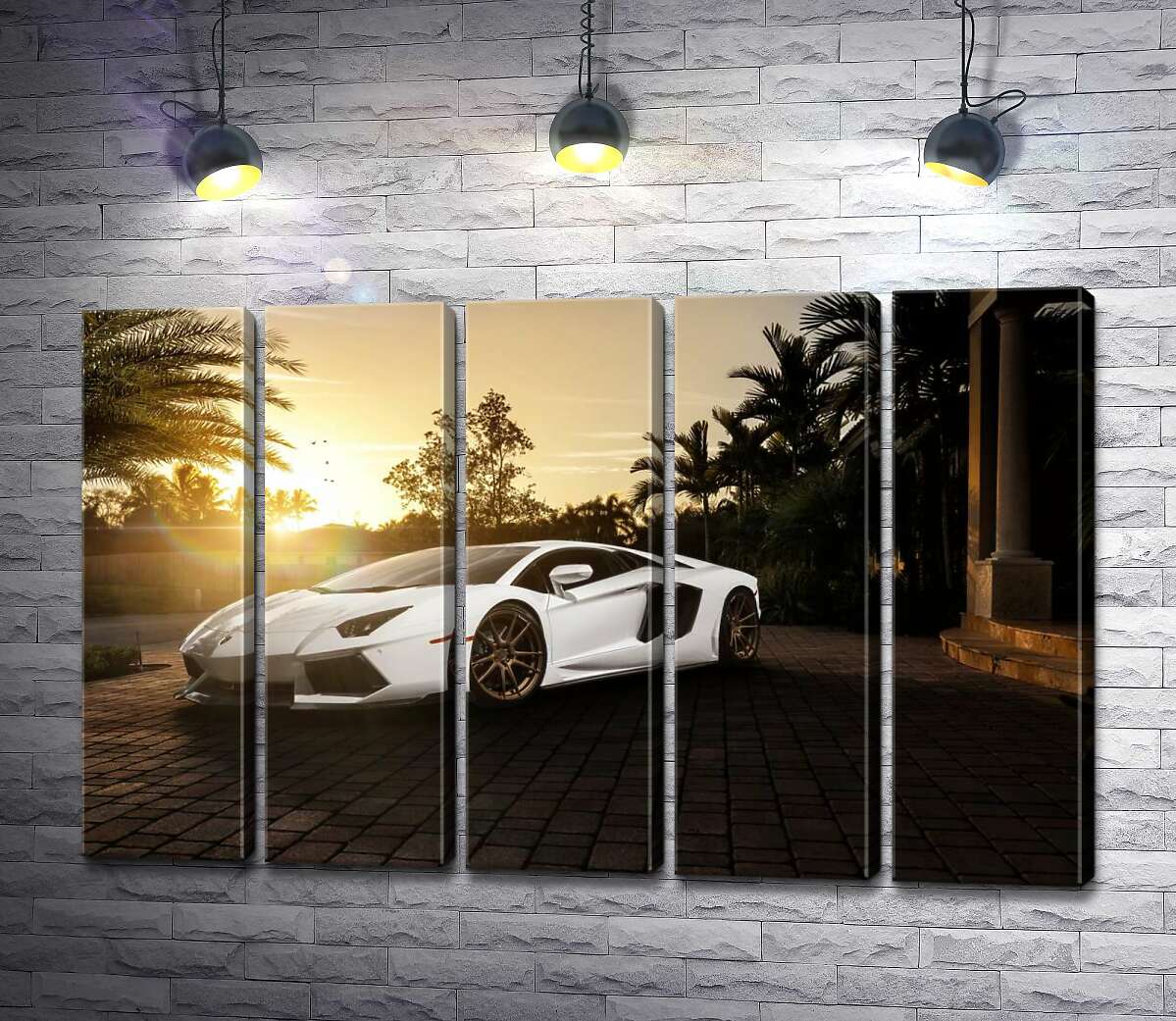 модульная картина Жемчужные переливы белого автомобиля Ламборгини (Lamborghini) в лучах заходящего солнца (Модуль №26)