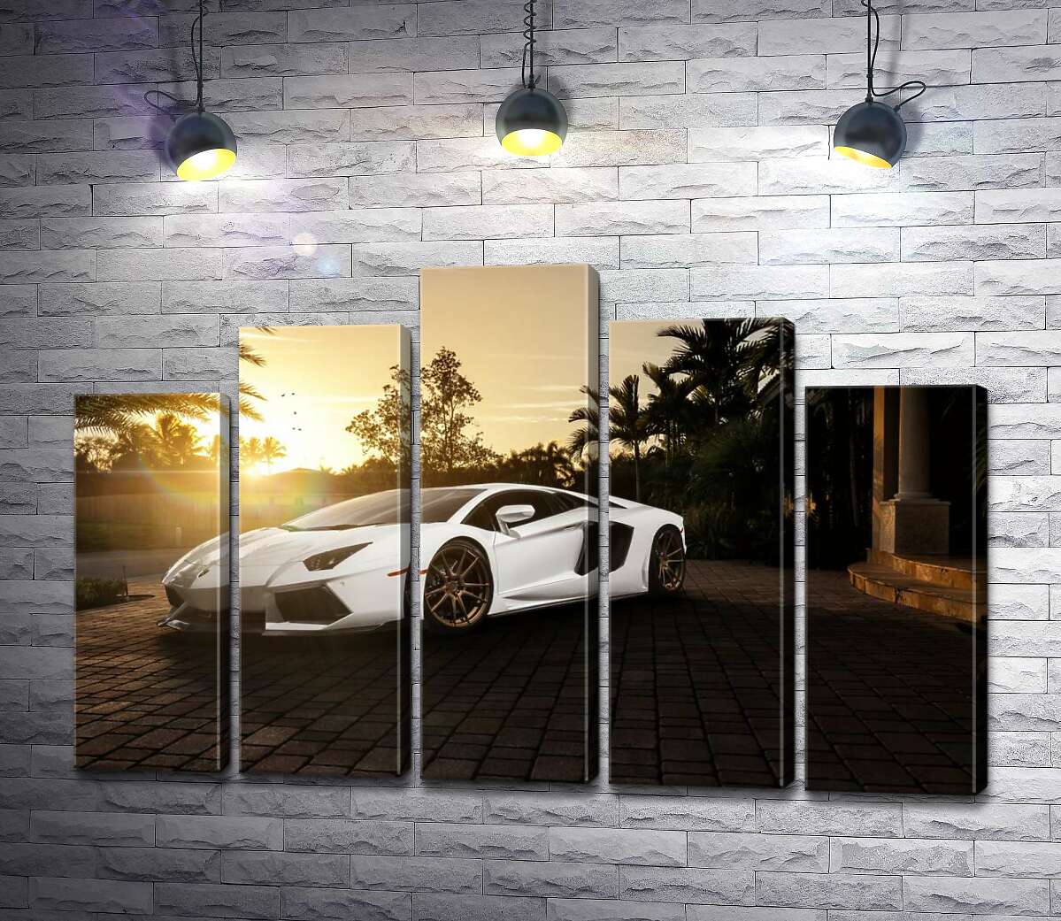 модульна картина Перлові переливи білого автомобіля Ламборгіні (Lamborghini) в промінні сонця, що заходить (Модуль №29)