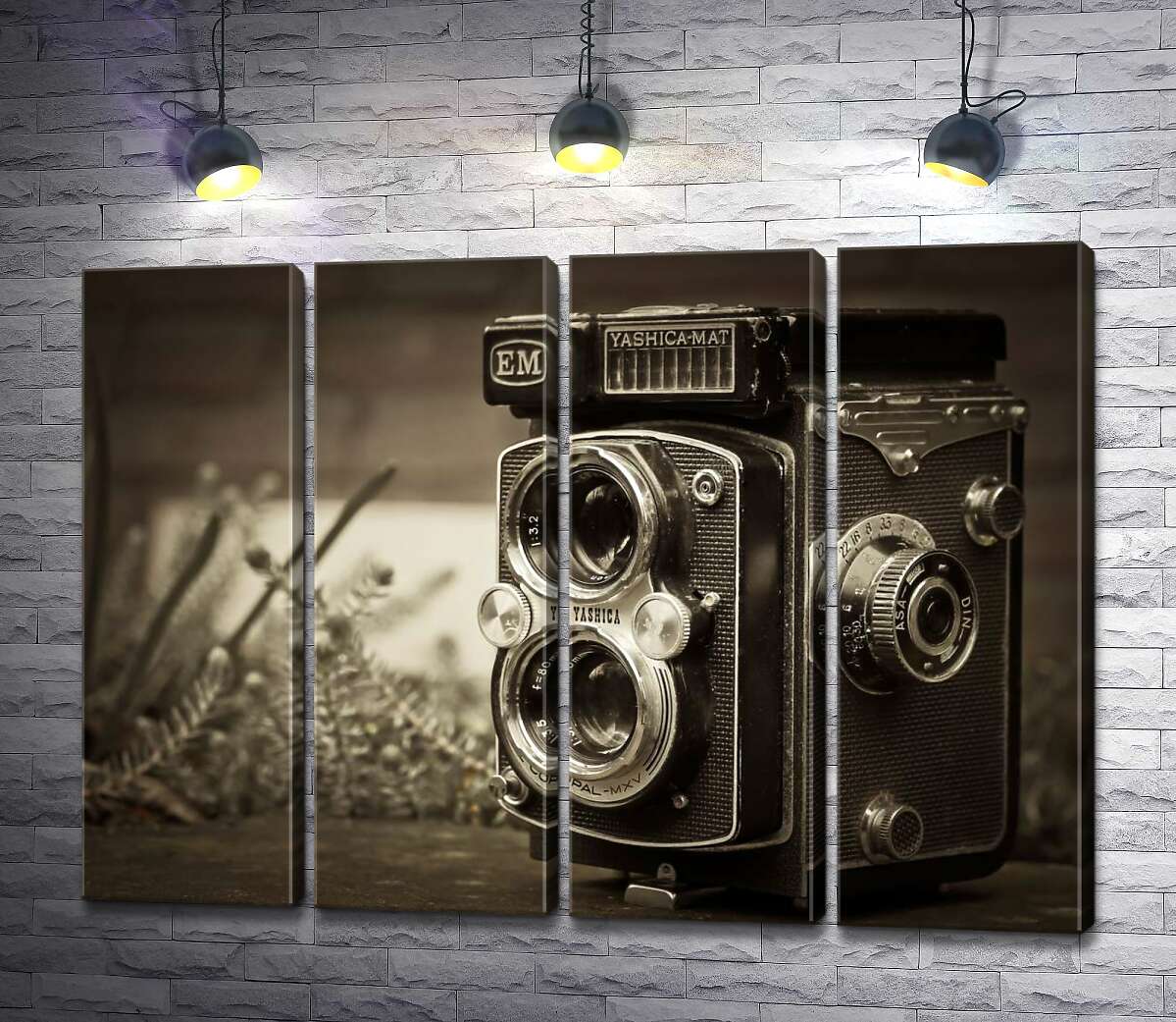 модульная картина Японское чудо 80-х в фотоаппарате Yashica-Mat (Модуль №24)