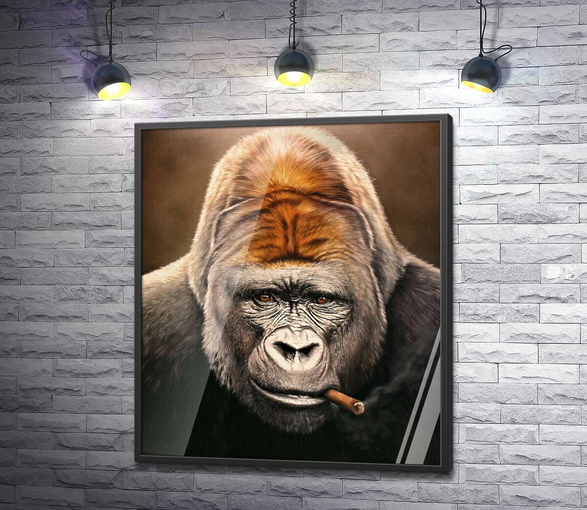 постер Портрет гориллы, курящей сигару