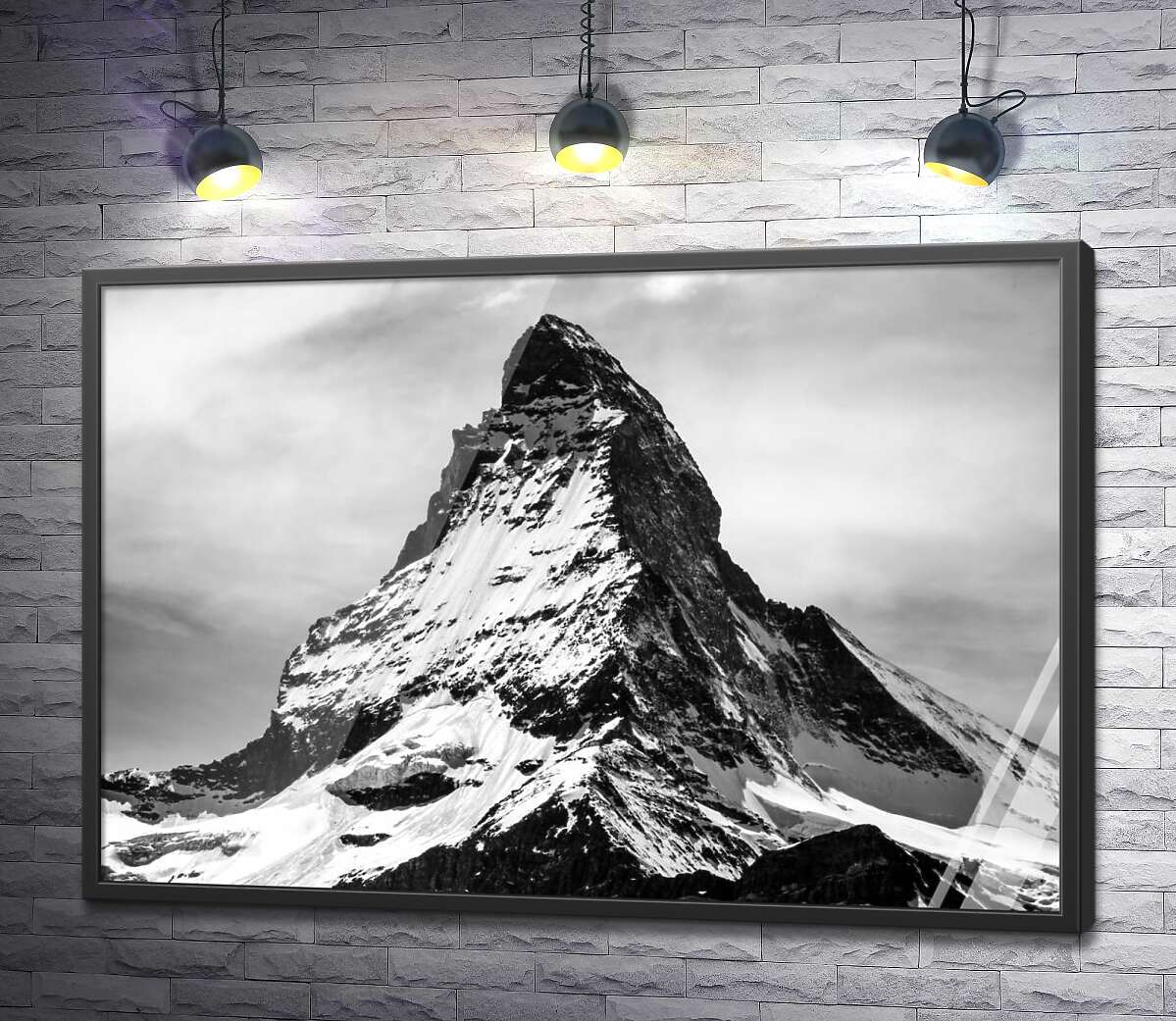 постер Острый заснеженный шпиль горы Маттерхорн (Matterhorn)