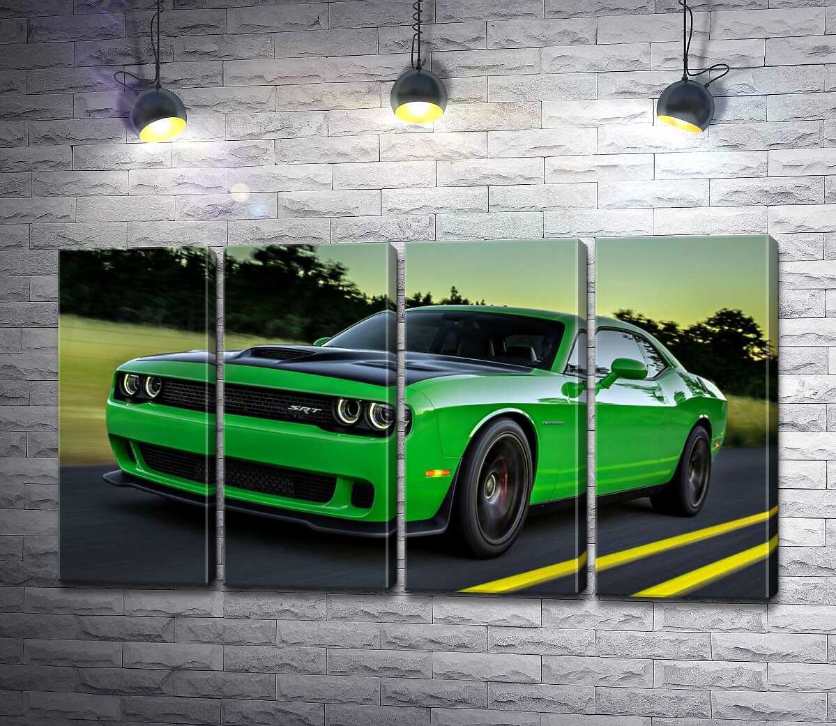 модульная картина Сочно-зеленый автомобиль Dodge Challenger Hellcat несется по дороге (Модуль №24)