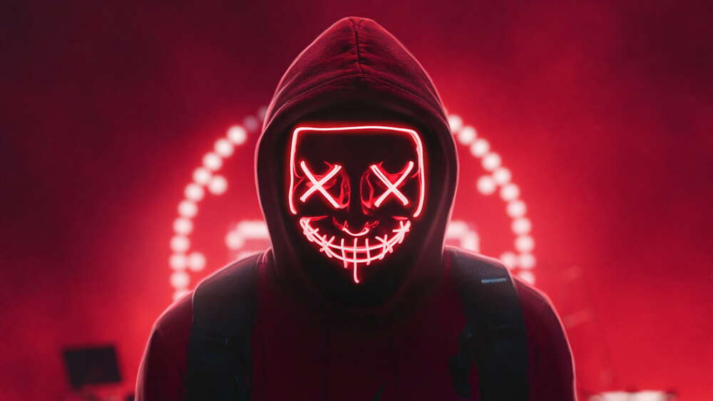 картина-постер Небезпека в червоному світлі маски Судна ніч