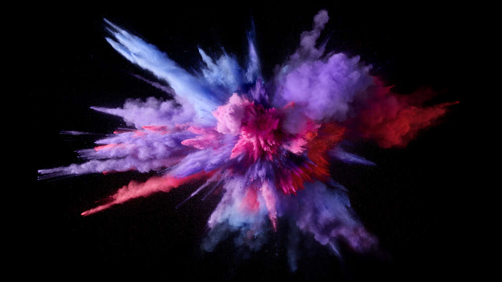 картина-постер Взрыв цветов в черном пространстве