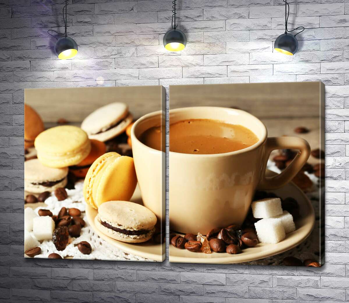 модульная картина Кремовые оттенки в чашке с кофе и пирожными макаронов