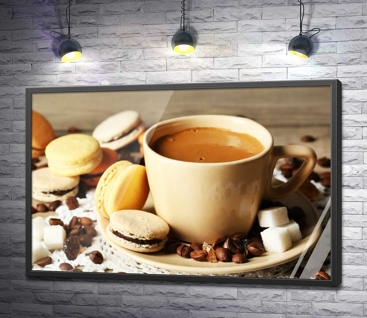 постер Кремовые оттенки в чашке с кофе и пирожными макаронов