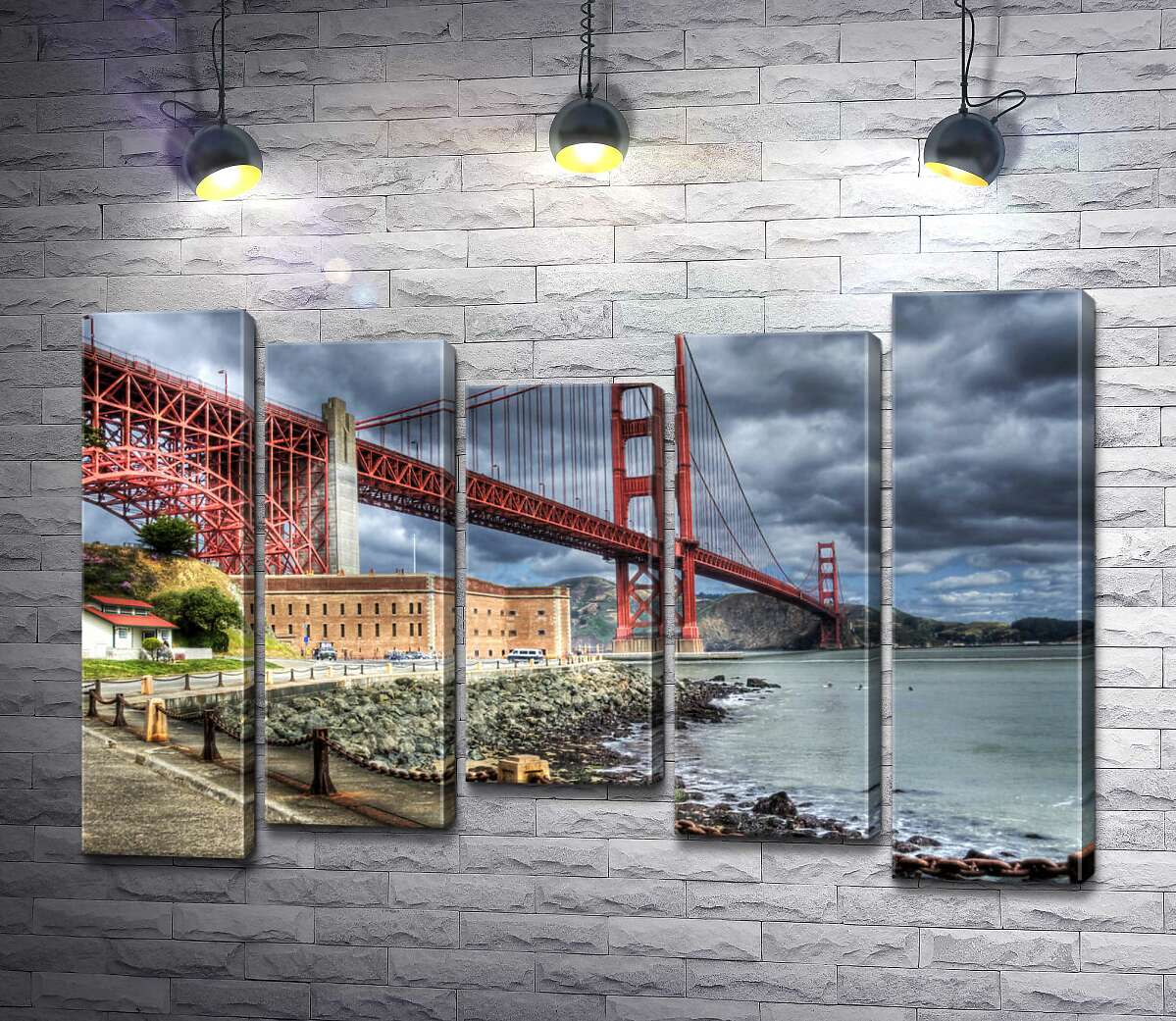 модульна картина Багряний міст "Золоті ворота" (Golden Gate Bridge) впирається в грозові хмари (Модуль №27)