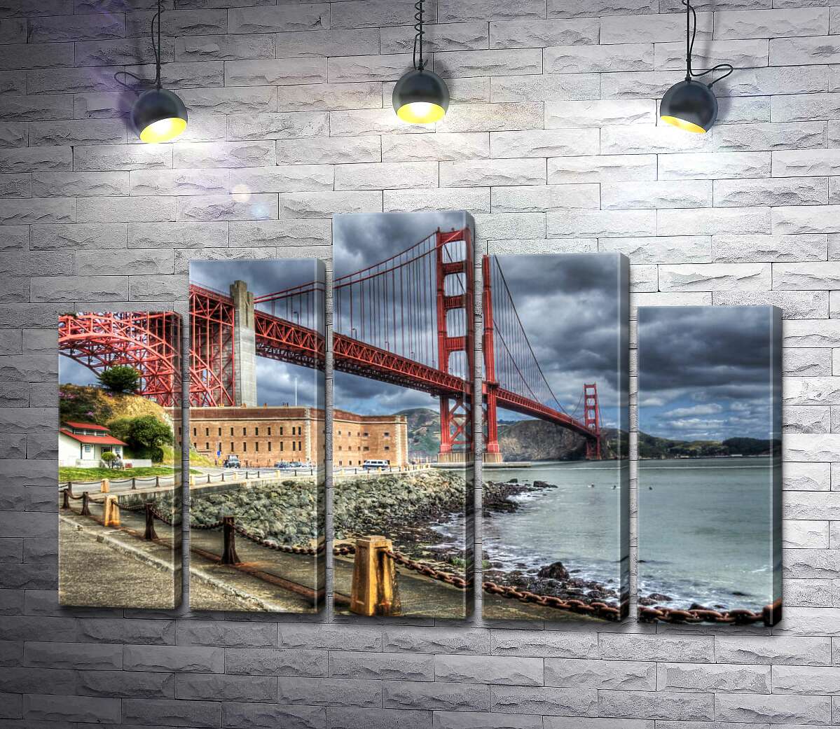 модульна картина Багряний міст "Золоті ворота" (Golden Gate Bridge) впирається в грозові хмари (Модуль №29)