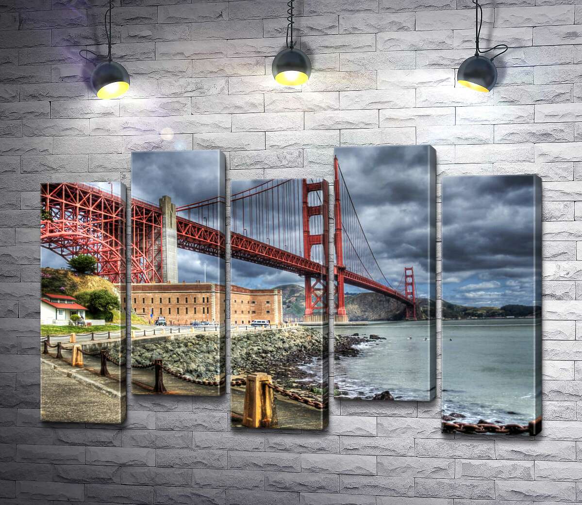модульная картина Багровый мост "Золотые ворота" (Golden Gate Bridge) упирается в грозовые тучи (Модуль №30)