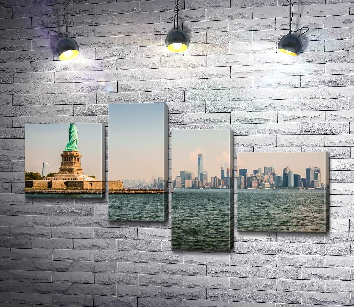 модульна картина Статуя Свободи (Statue of Liberty) височіє над водами затоки (Модуль №21)