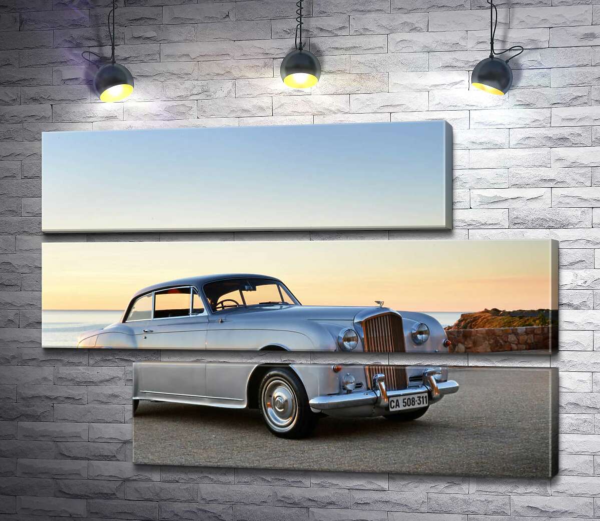 модульная картина Серый автомобиль Bentley S2 на фоне морского берега (Модуль №16)