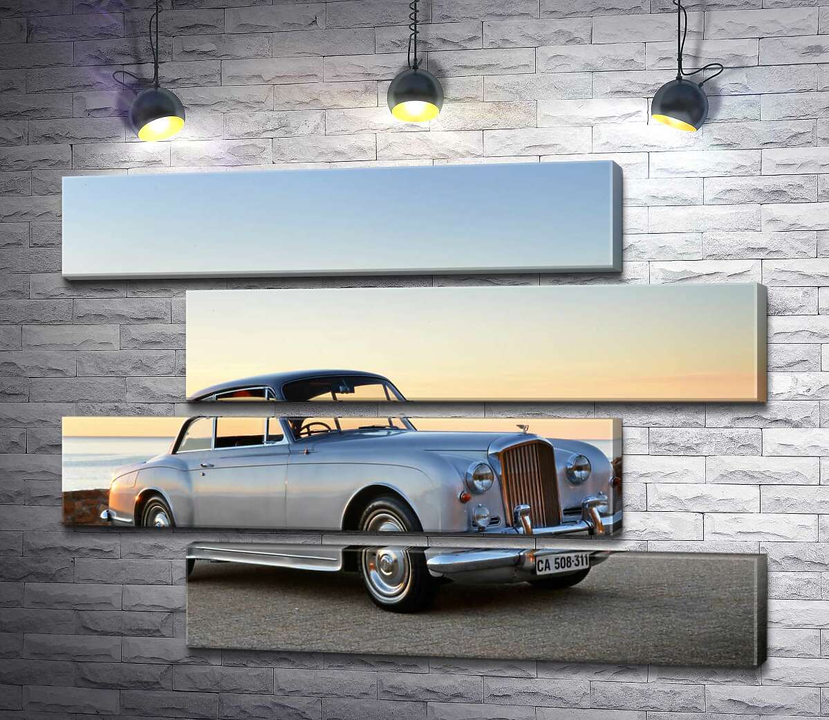 модульна картина Сірий автомобіль Bentley S2 на фоні морського берега (Модуль №23)