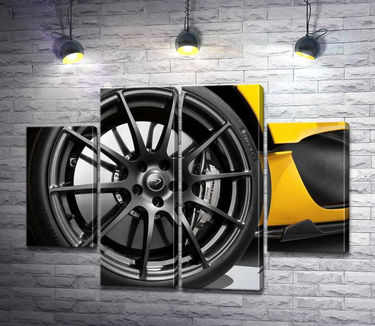 модульная картина Черный диск сверкает на колесе спортивного автомобиля McLaren P1 (Модуль №20)