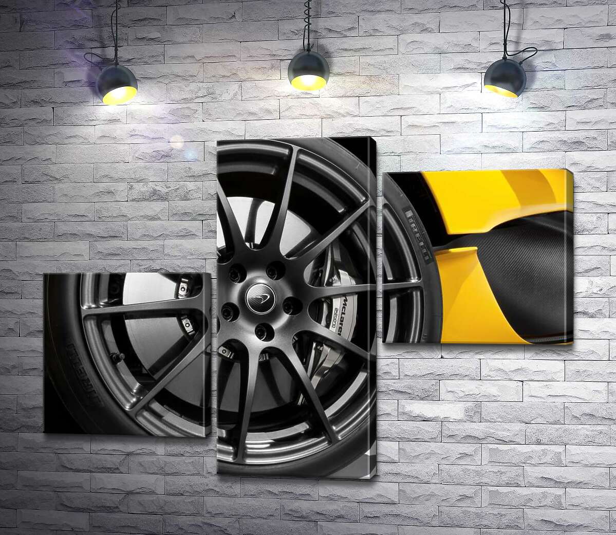 модульна картина Чорний диск виблискує на колесі спортивного автомобіля McLaren P1 (Модуль №12)