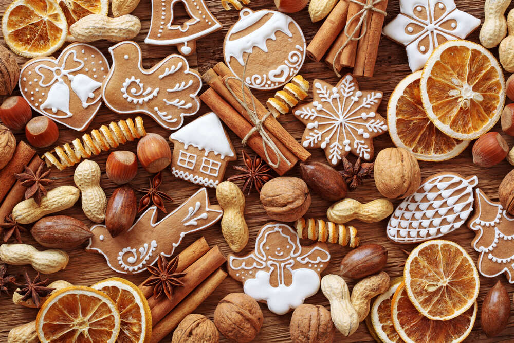 картина-постер Рождественские ароматы: имбирное печенье, цитрусы, корица и орехи